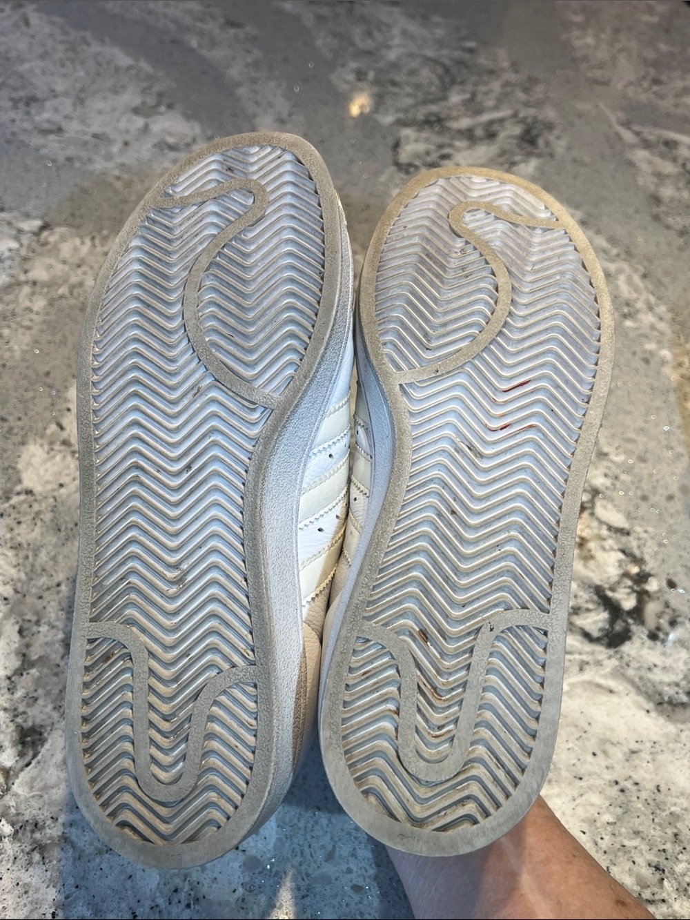 Adidas Superstar White Leather Shell Toe Sneakers Size 9 EUC - Picture 9 of 10